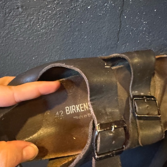 Women’s Birkenstock Black Leather Arizona Sandals with Backstrap - Picture 6 of 9